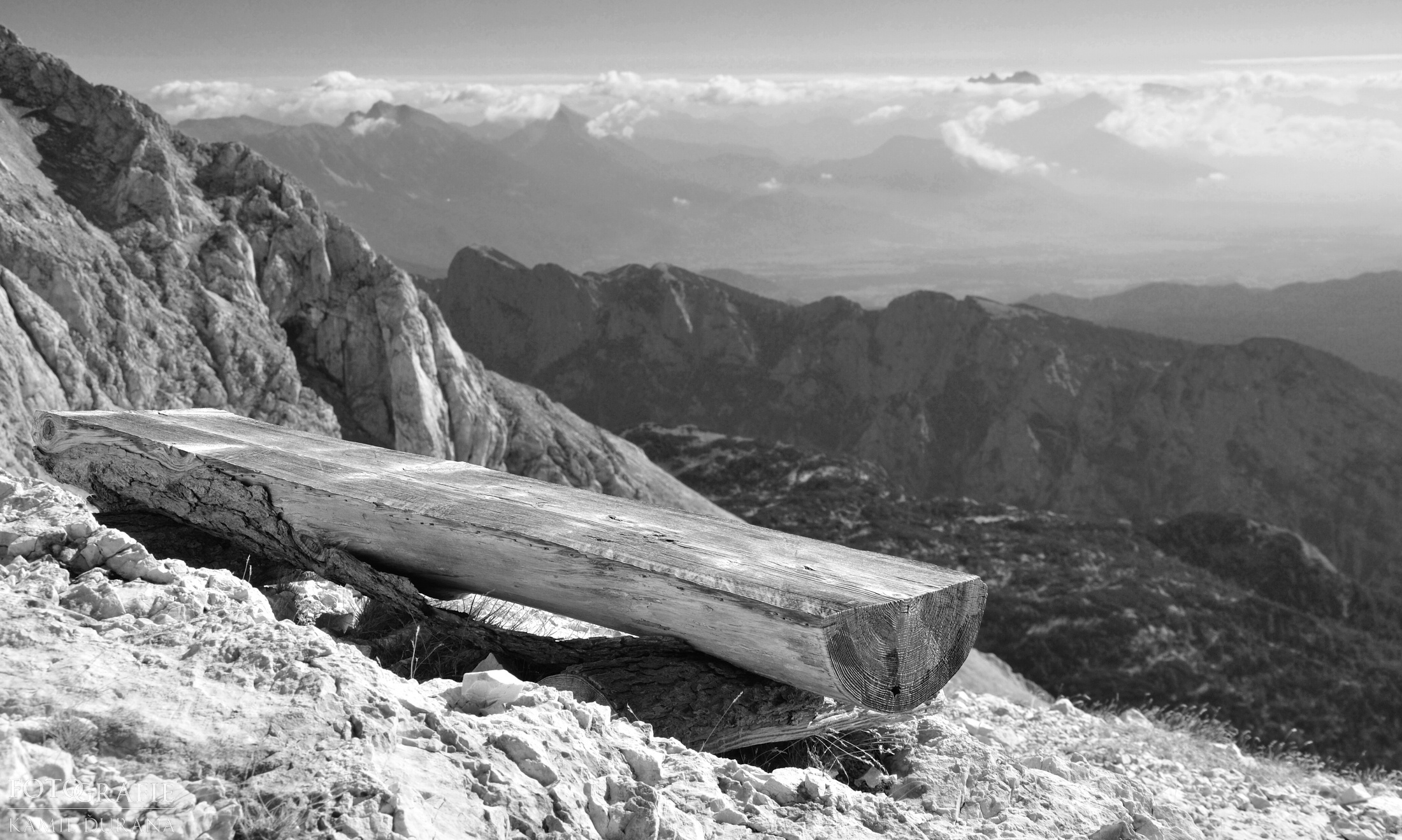 100912-167__DSC0226-bw.jpg