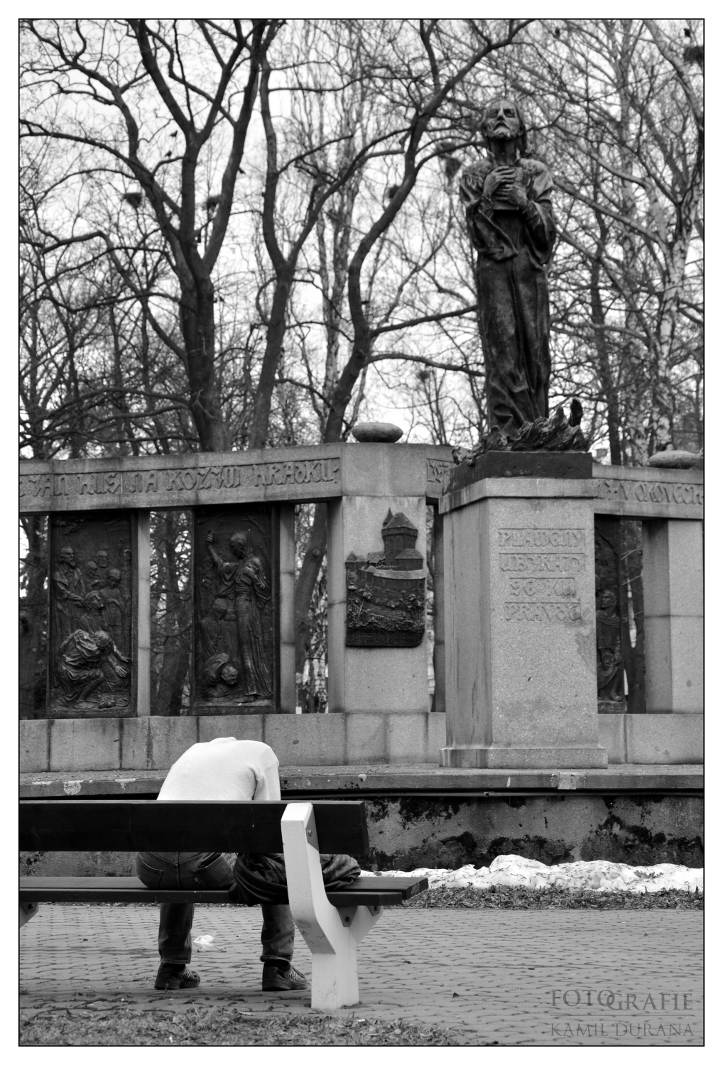100320-08-DSC_7341-bw-b.jpg