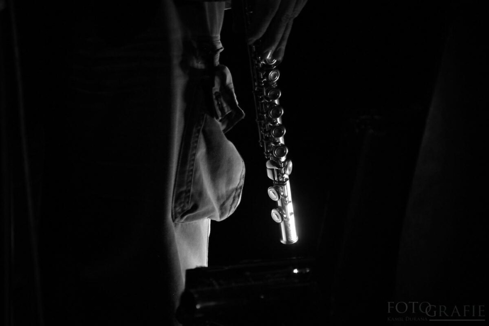 100218-056-DSC_6921-bw.jpg